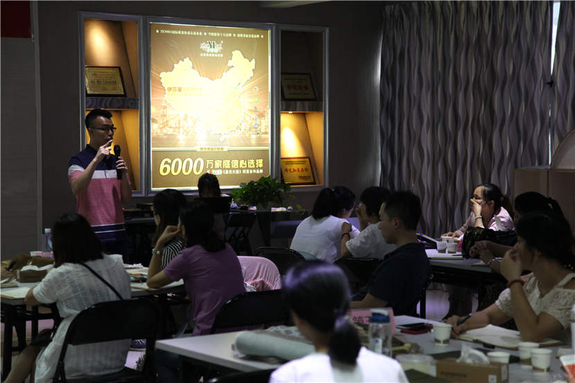 茄子视频APP污下载专卖店
