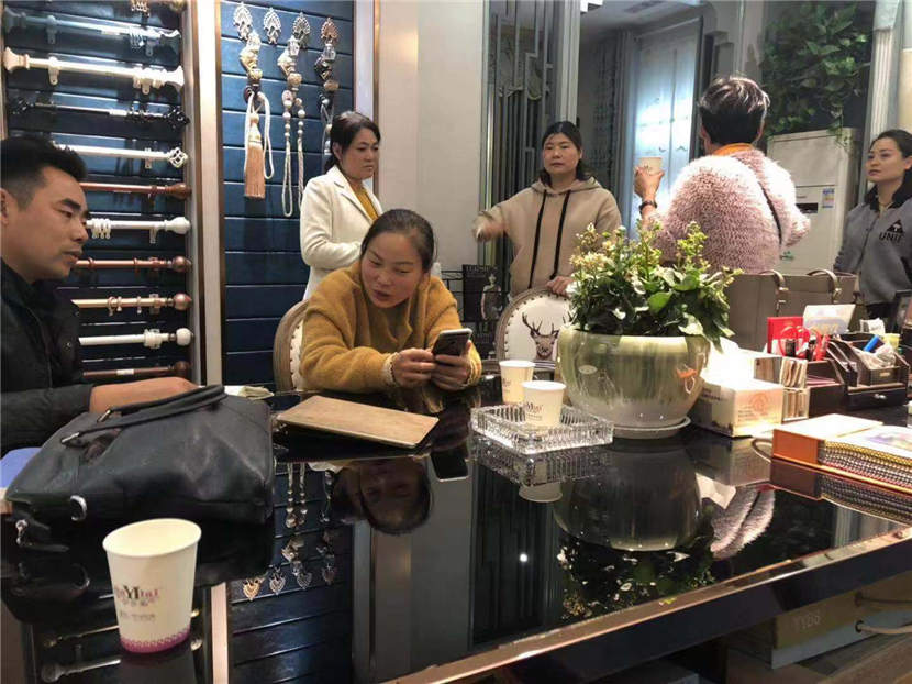 茄子视频APP污下载专卖店