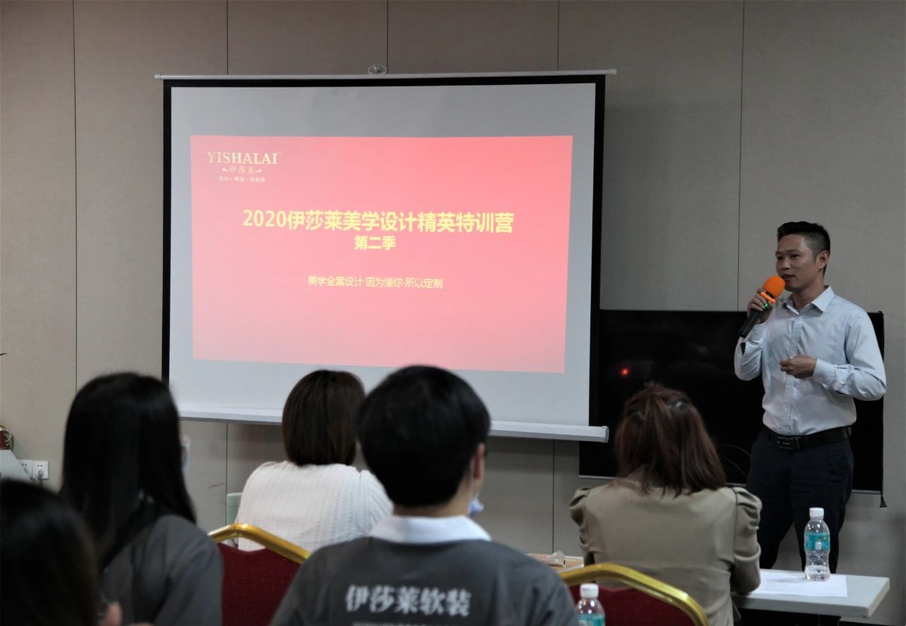 茄子视频APP污下载-邱小坚